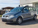 Volkswagen Touran 1.9 TDI DSG * 7-Sitzer / Klimaautomatik - Volkswagen Touran mit Diesel-Antrieb: Kleinbus, Automatik, 1.9