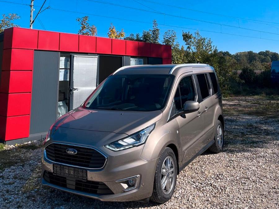 Ford Tourneo Connect Titanium