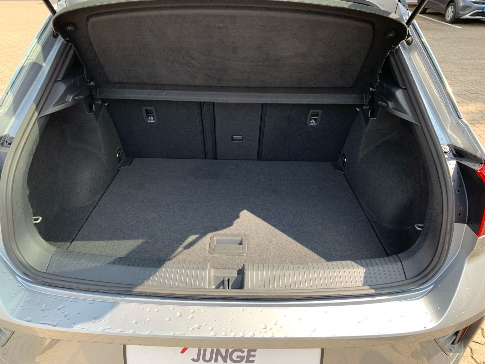 Volkswagen T-Roc - Bild 11