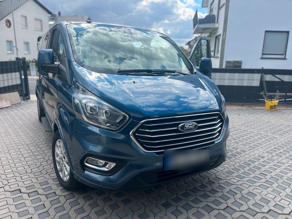 Image of Ford Tourneo Custom