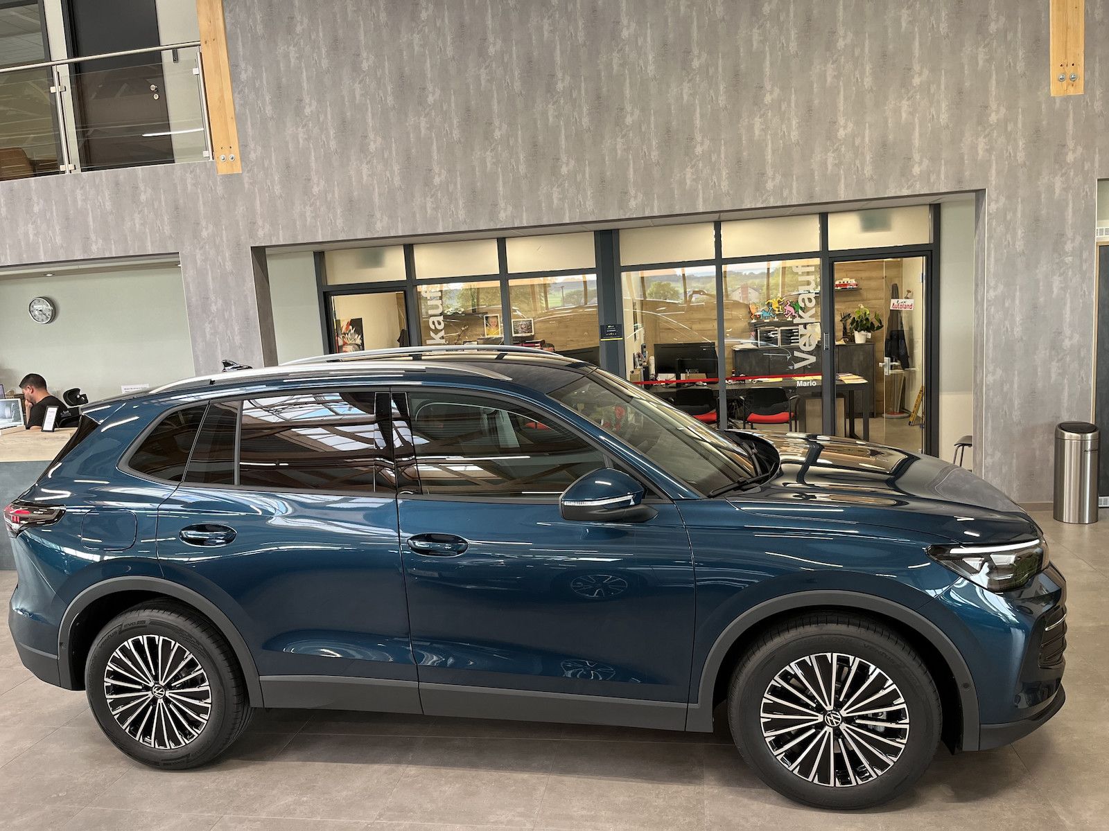 Volkswagen Tiguan 2.0 TDI 110 kW Life 18 AHK ACC Kamera imagem 2
