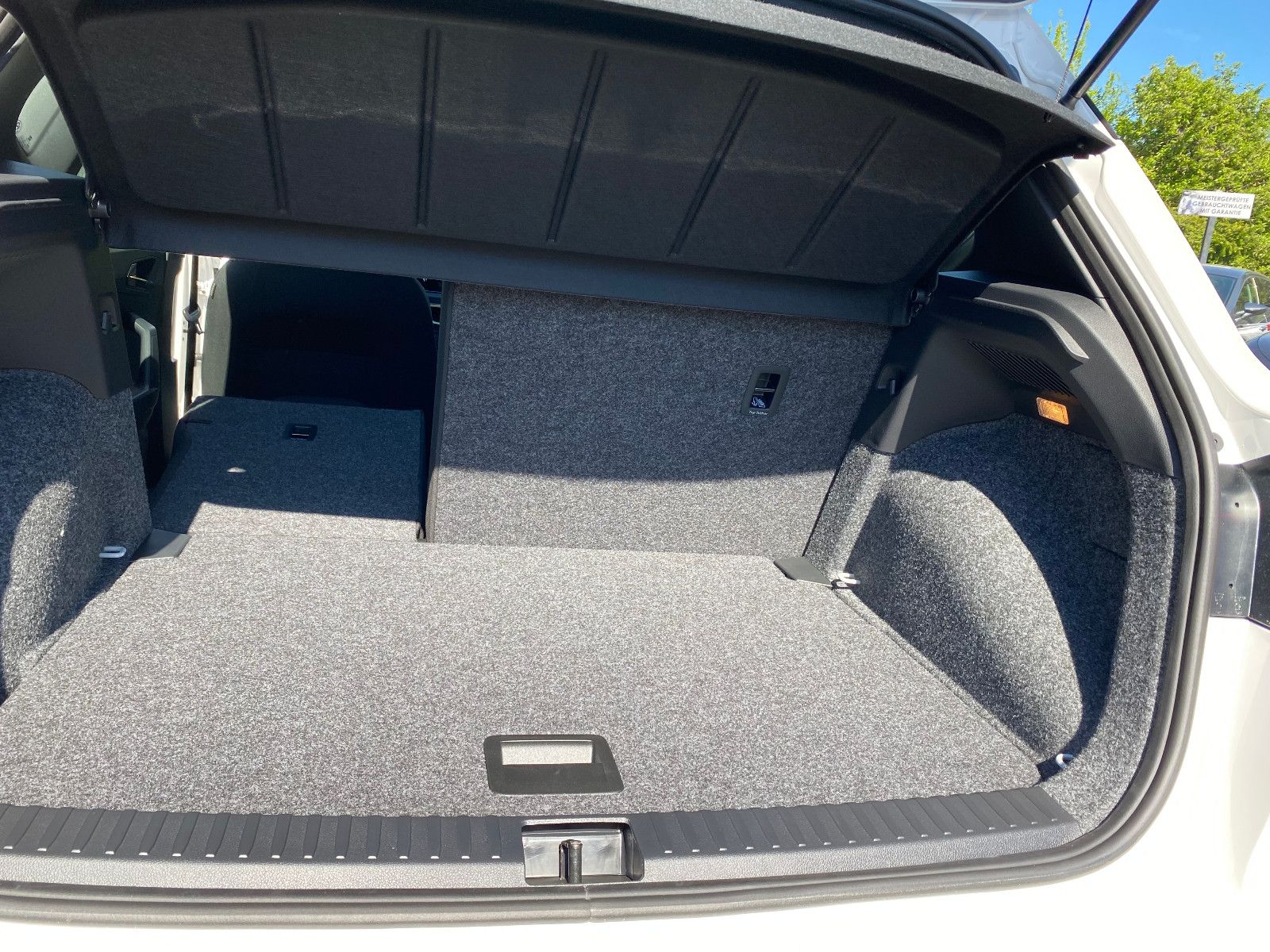 Fahrzeugabbildung SEAT Arona 1.0 TSI  NEW Style *SHZ *AHZV Vorber.