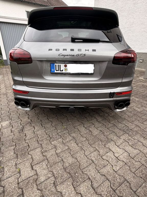 Image of Porsche Cayenne