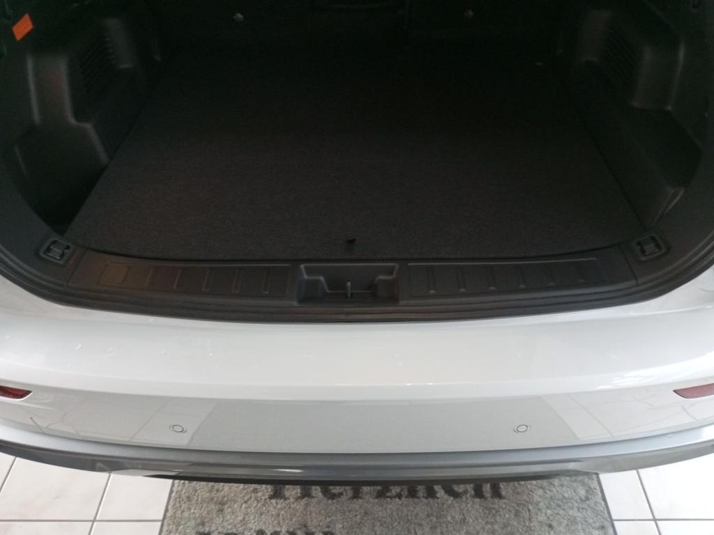 Mitsubishi Outlander Plug-in Hybrid 2.4L Select