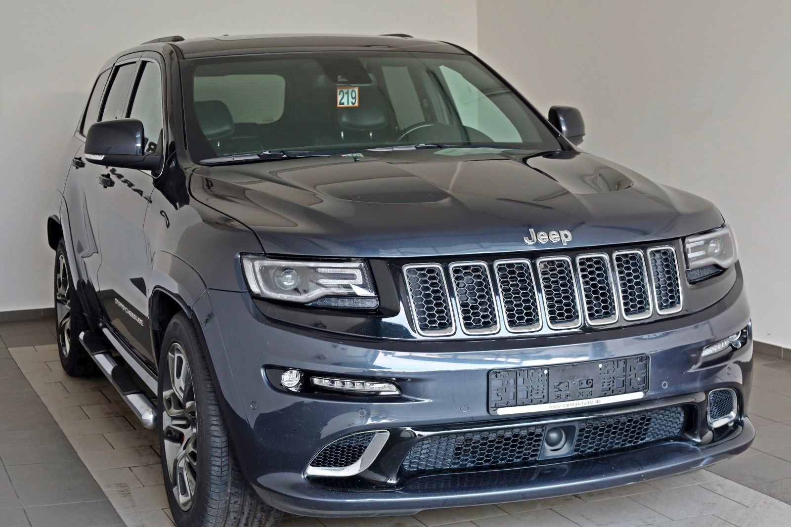 Fahrzeugabbildung Jeep Grand Cherokee 6.4 V8 HEMI SRT Leder,Navi,ACC,SH