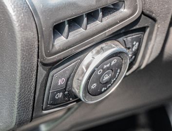 Fahrzeugabbildung Ford Focus Turnier ST-Line |NAVI|PDC|SHZ|AHK