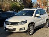 Volkswagen Tiguan 2.0 TDI Sport & Style 4Motion - Volkswagen Tiguan aus 2011: TDI