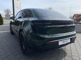 Porsche Macan Turbo | 22-Zoll Räder | InnoDrive - Neuwagen: Grün