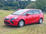 Opel Zafira tourer 1.Hd. Rentnerfahrzeug - Opel mit Benzin-Antrieb: Rent