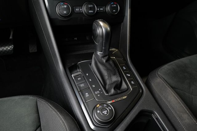 Volkswagen Tiguan 2.0TDI DSG Highline 4Motion AHK 360° Navi