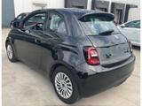 Fiat 500e Action *Radio und Winterpaket *Sitzheizung  - Fiat 500e Gebrauchtwagen
