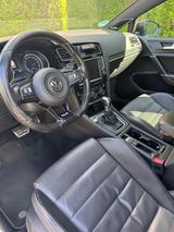 Volkswagen Golf 2.0 TSI DSG 4MOTION BMT R R - mit Benzin-Antrieb: Weiß, Panorama-Dach, Limousine