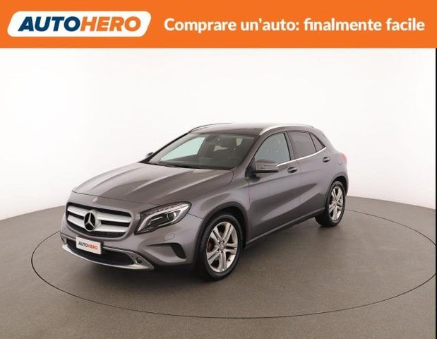 MERCEDES-BENZ MERCEDES-BENZ GLA 200 d Sport