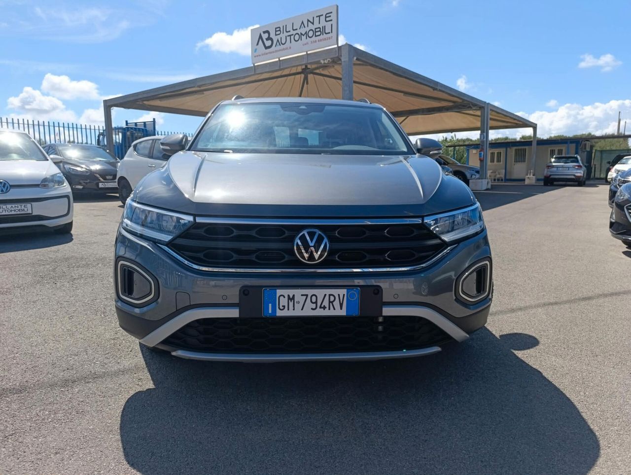 Volkswagen T-Roc 2.0 TDI SCR 150 CV DSG 2022 imagem 2