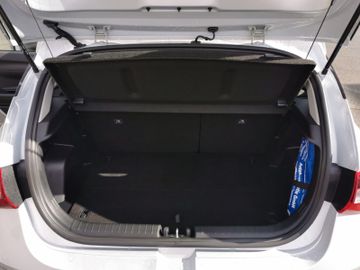 Hyundai i20 - 12