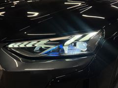 AUDI E-TRON GT QUATTRO / CARBON/ VOLLAUS. /GARANTIE AUDI E-TRON GT QUATTRO / CARBON/ VOLLAUS. /GARANTIE