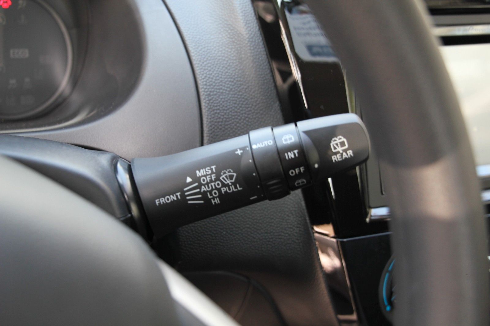 Fahrzeugabbildung Mitsubishi Space Star Select
