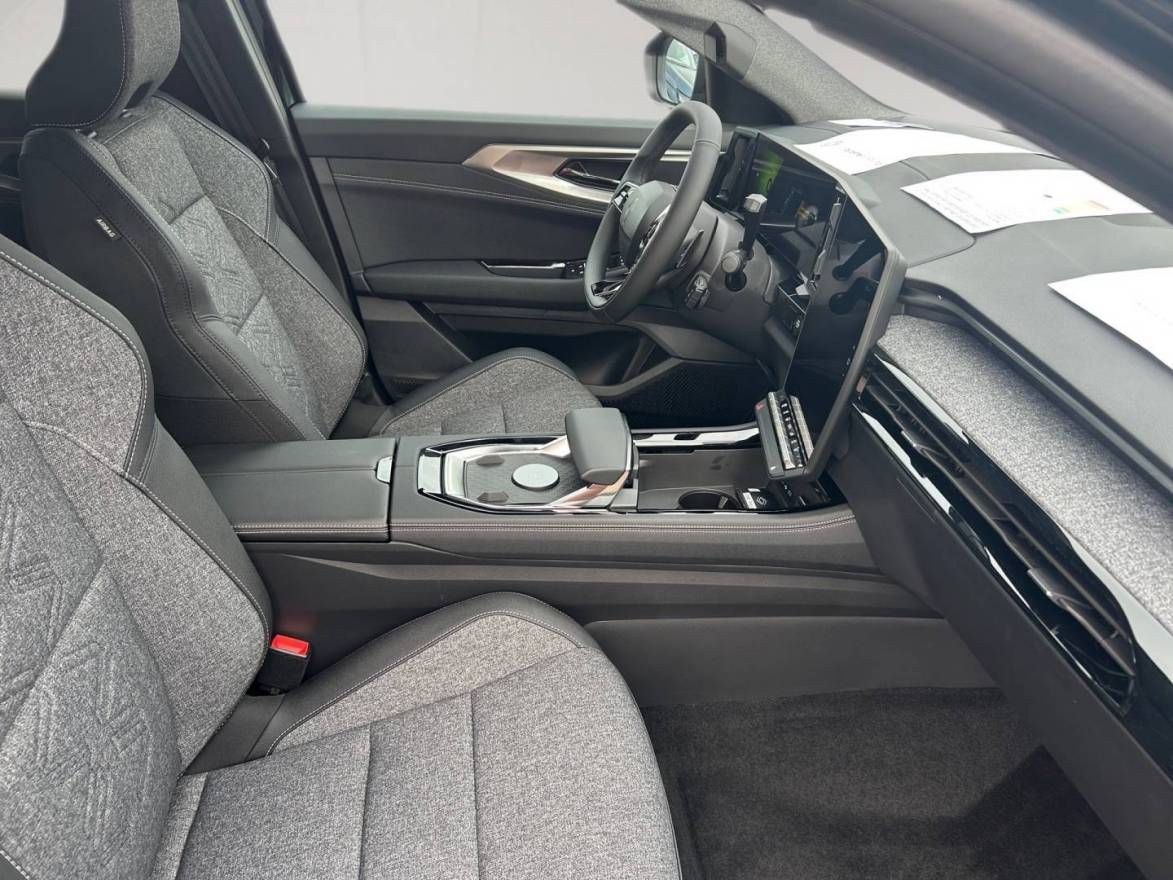 Fahrzeugabbildung Renault Austral Techno Full Hybrid E-Tech 200