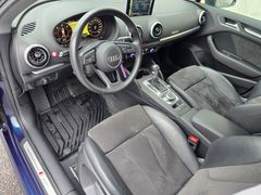AUDI A3 Sportback 2.0 TDI S line Sportpaket S-tronic