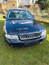 Audi A4 Kombi Typ B5 - Audi A4 aus 2000: Kombi