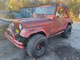 Jeep CJ-7 5.7 V8  - rote Jeep CJ