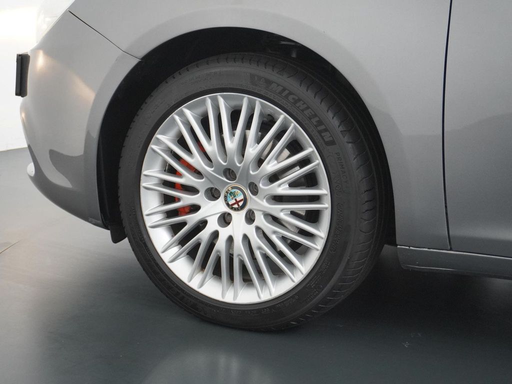 Alfa Romeo Giulietta 1.4 T Business Executive Leder navi au