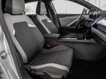 Opel Astra L Sports Tourer 1.2 Enjoy Ergonomiesitz