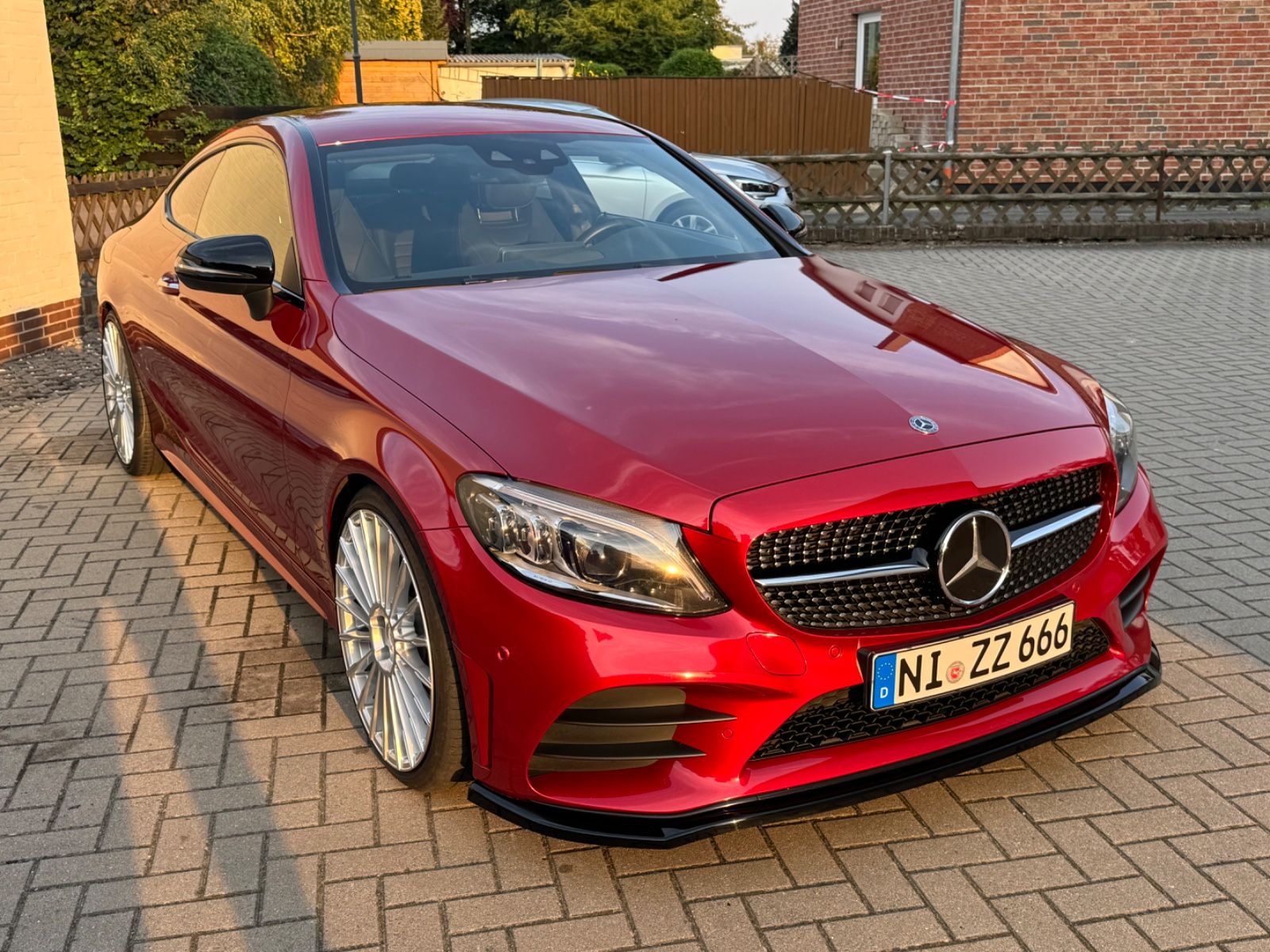 MERCEDES-BENZ C 400 AMG 4MATIC / Airmatic / 