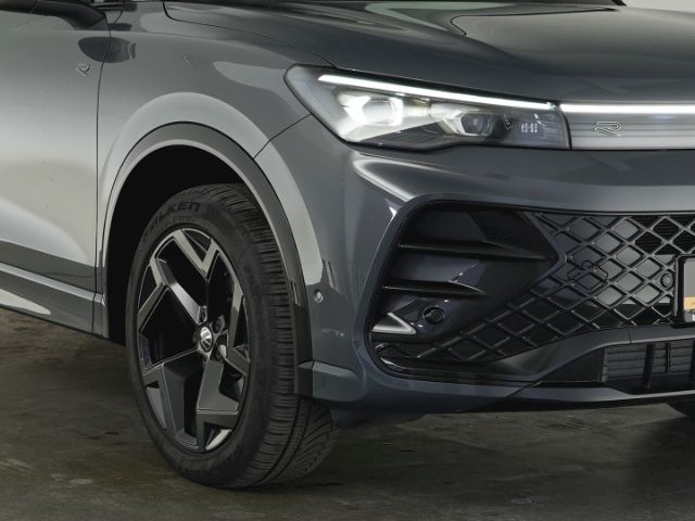 Tiguan R-LINE TDI DSG 4MOTION+AHK+RÜCKFAHRKAMERA
