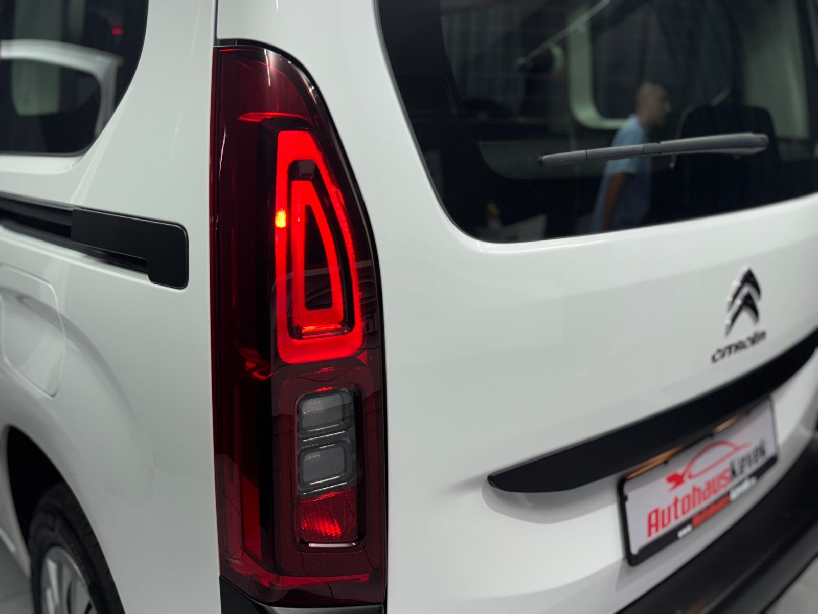 Fahrzeugabbildung Citroën Berlingo Live Pack M|NAVI|PDC|1.HAND