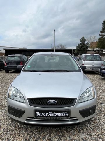 Ford Focus Turnier Trend / Klima, Tempomat, S-Heft,