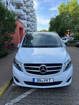 Mercedes-Benz V 220 CDI Avantgarde extralang d. A.  8-Sitzer