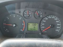 Fahrzeugabbildung Ford Transit 2.4 TDCi FT 350,Doka,6 Sitze , Hiab Kran