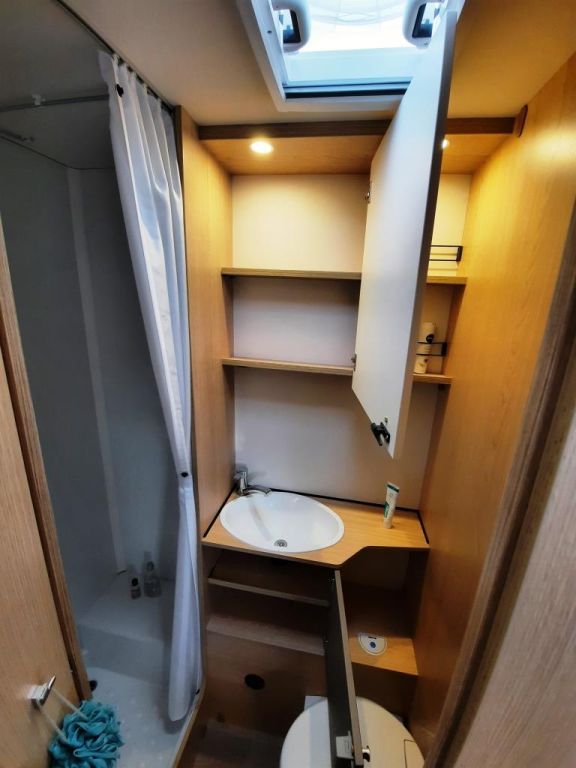 Fahrzeugabbildung LMC Tourer A 690 G Verfüg./Sparen Sie 19.699,- €