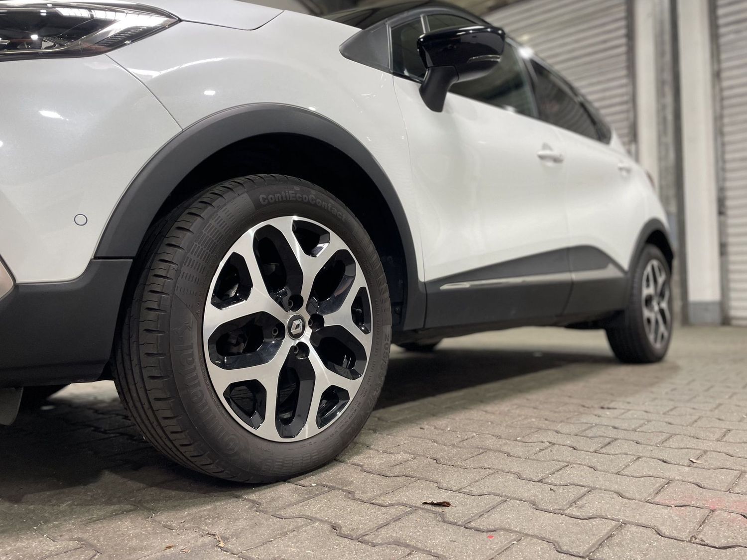 Fahrzeugabbildung Renault Captur Intens #LED#Kamera#Navi#PDC