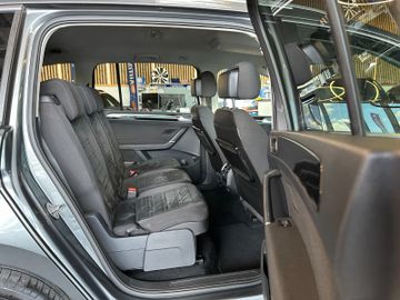 MYAUTOCENTER – Gebraucht- und Jahreswagen mit Werkstattservice in Pfaffenhofen Volkswagen Touran *7.SITZER*ACC*NAV*SZHZ*LED*ALCANTARA*