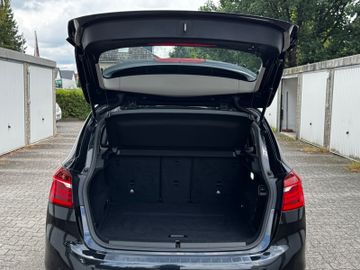 BMW 218 - 9
