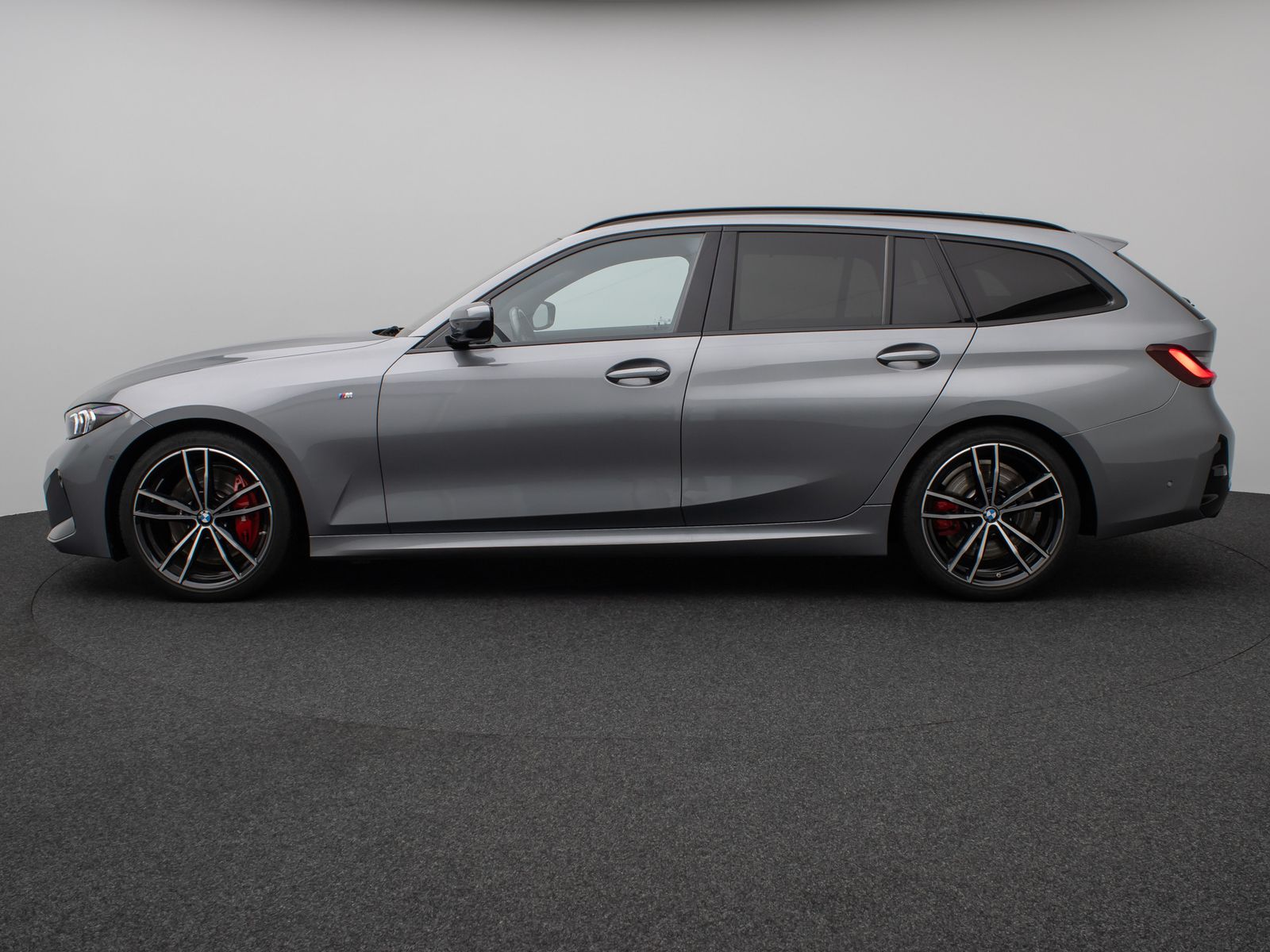 Fahrzeugabbildung BMW 330d M Sport Pro Panorama Kamera DAB H/K HUD