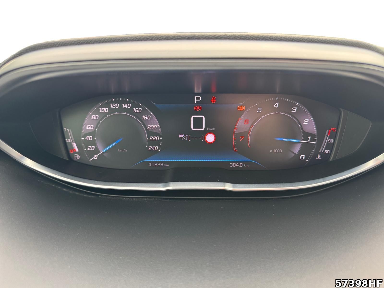 Fahrzeugabbildung Peugeot 5008 1.2 PureTech 130, GT