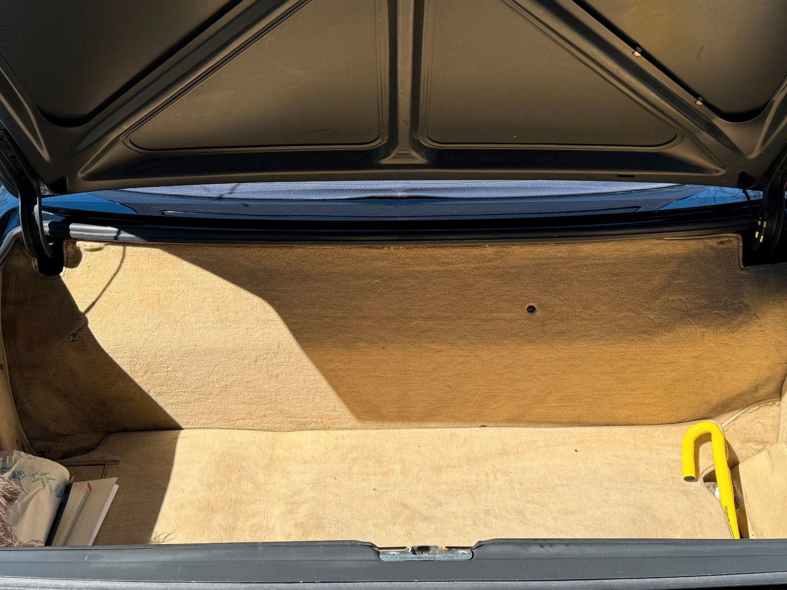 Fahrzeugabbildung Mercedes-Benz SL 280