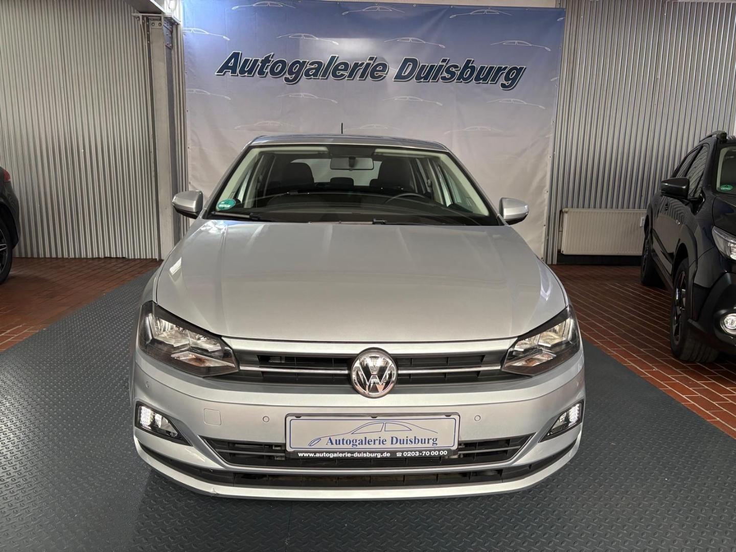 Volkswagen Polo VI Comfortline 1.0 TSI 1.Hd erst 11tkm PDC 