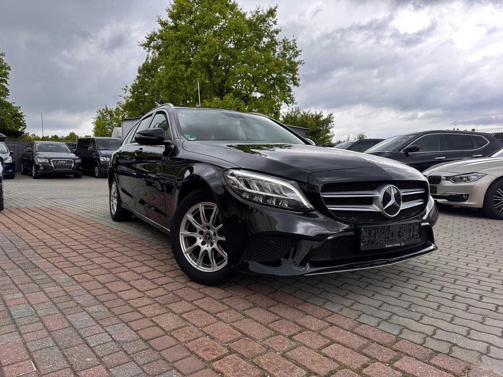 Mercedes-Benz C 180 C T-Modell C 180 CGI T