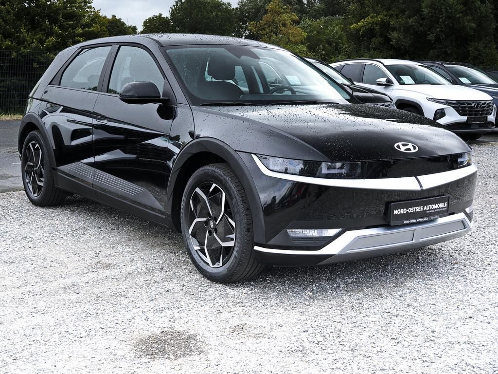 Fahrzeugabbildung Hyundai IONIQ 5 BASIS ELEKTRO TEMPO KAMERA PDC SITZHZG