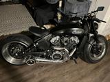Indian Scout - INDIAN SCOUT Motorrad