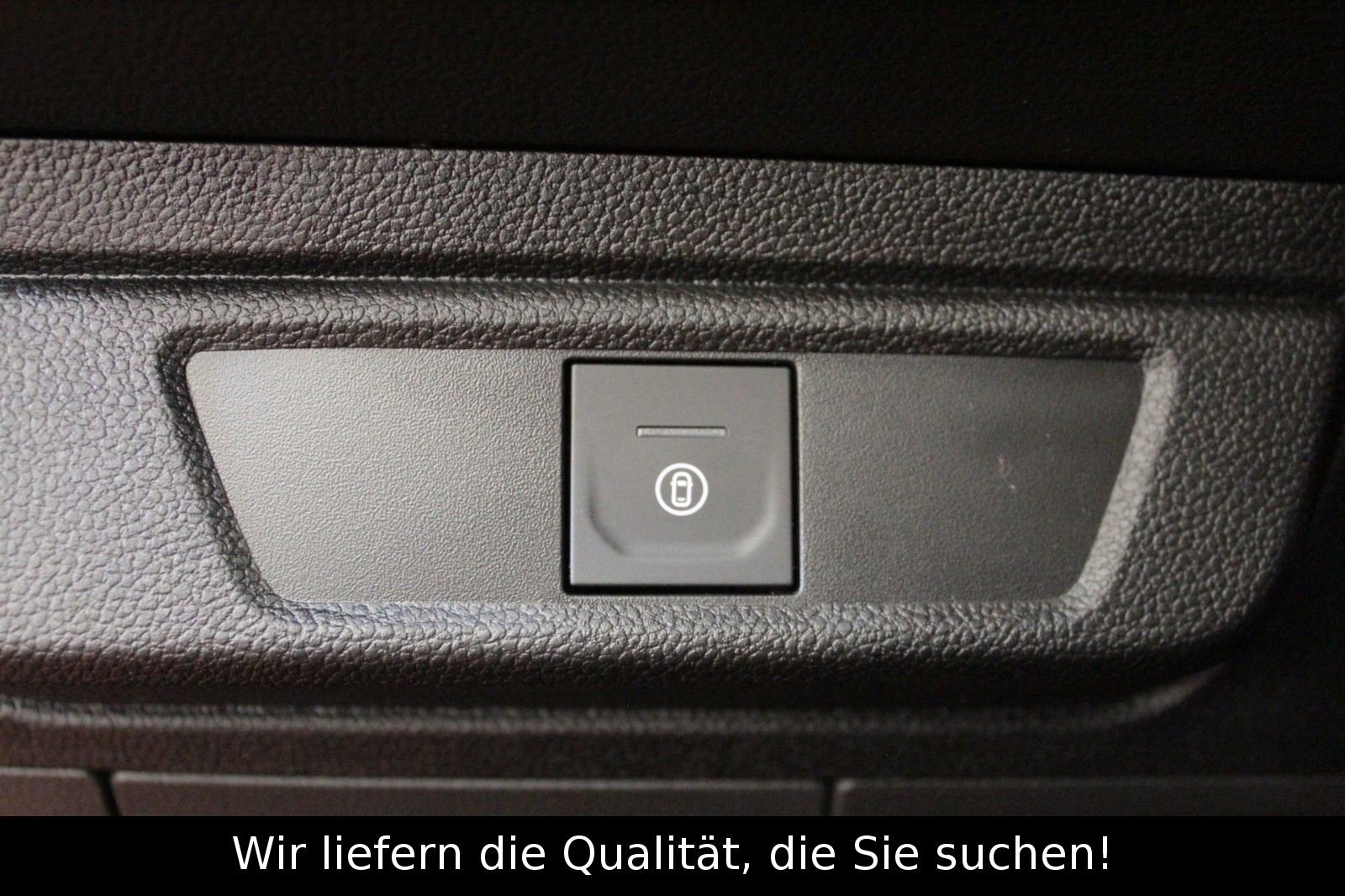 Fahrzeugabbildung Dacia Sandero SCe 65 Essential*Klima*Media Display*