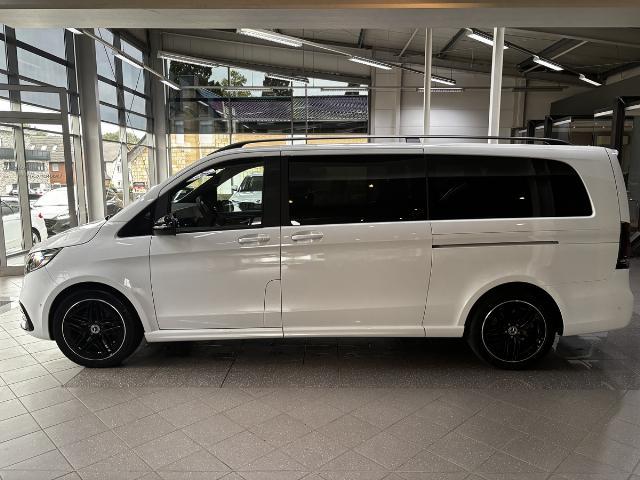 Mercedes-Benz V 220