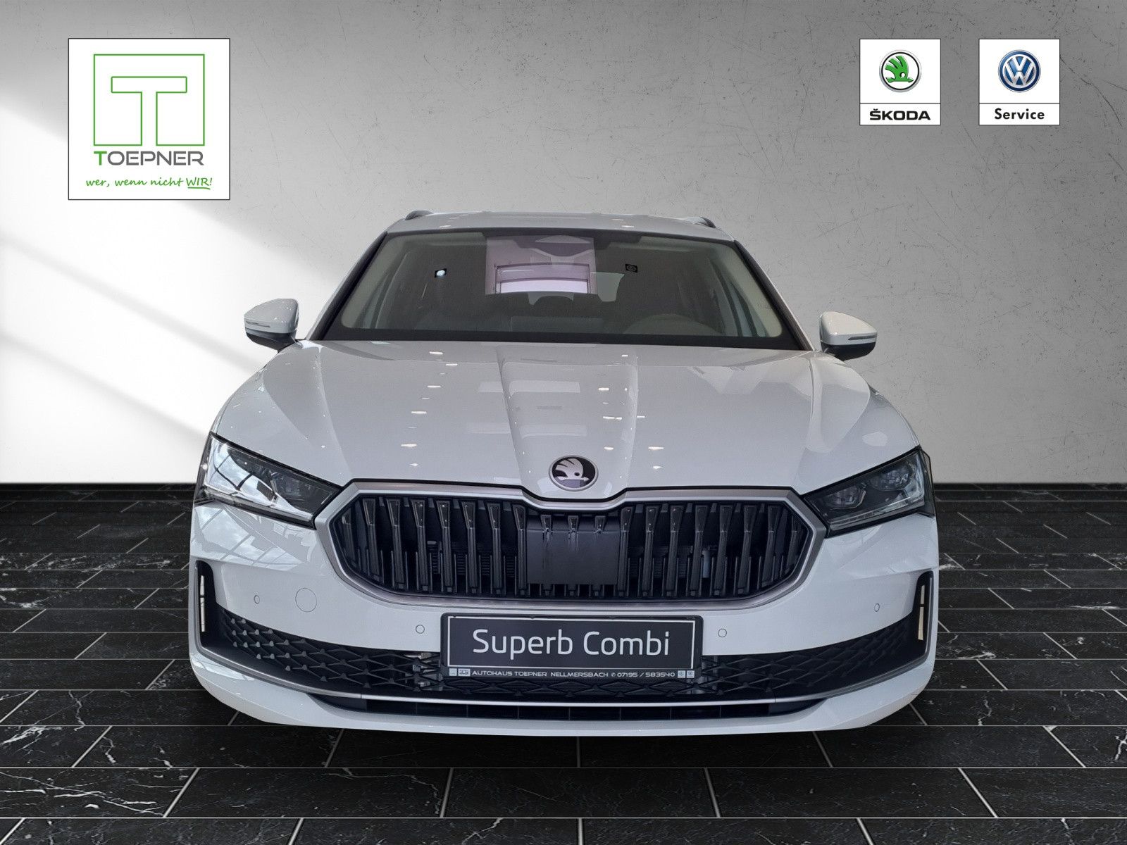 Fahrzeugabbildung SKODA Superb Combi Selection 2.0 TDI 142kW/193PS 4x4