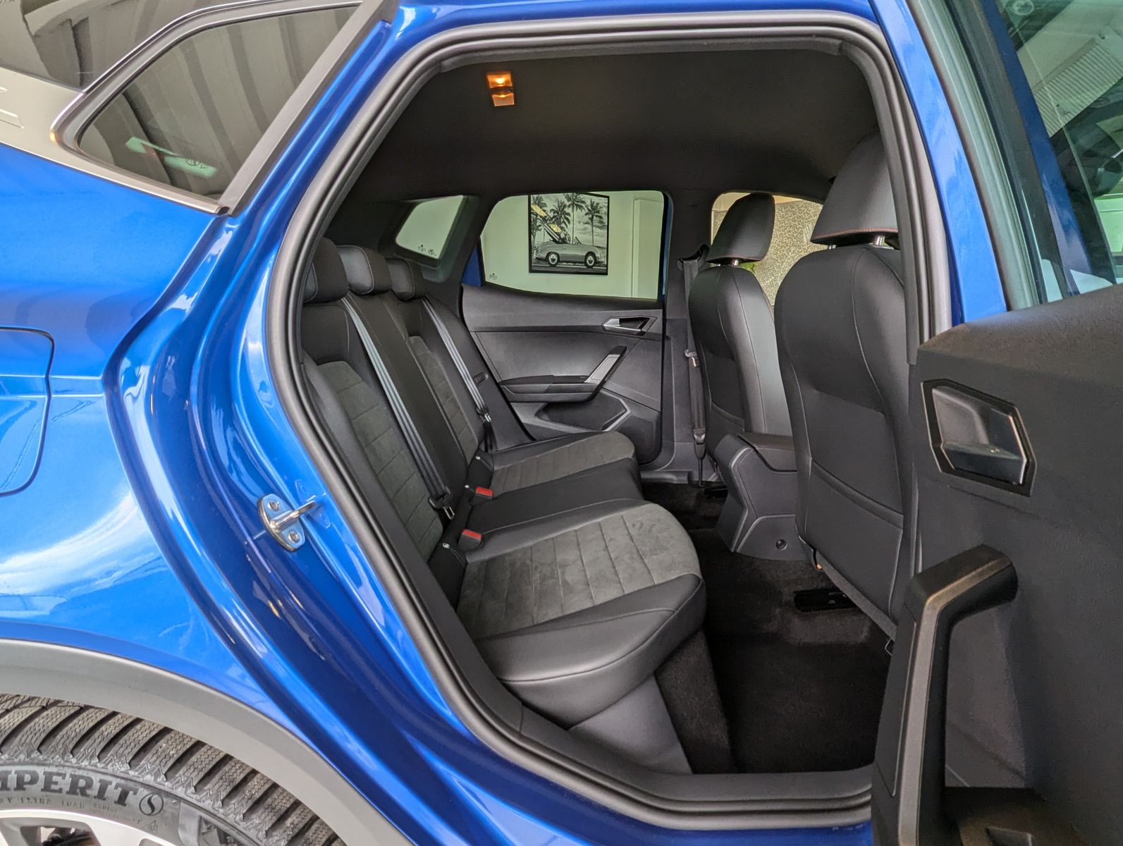 SEAT Arona 1.5 TSI DSG FR LED ACC Cam Dinamica AHK 18 - Image 15