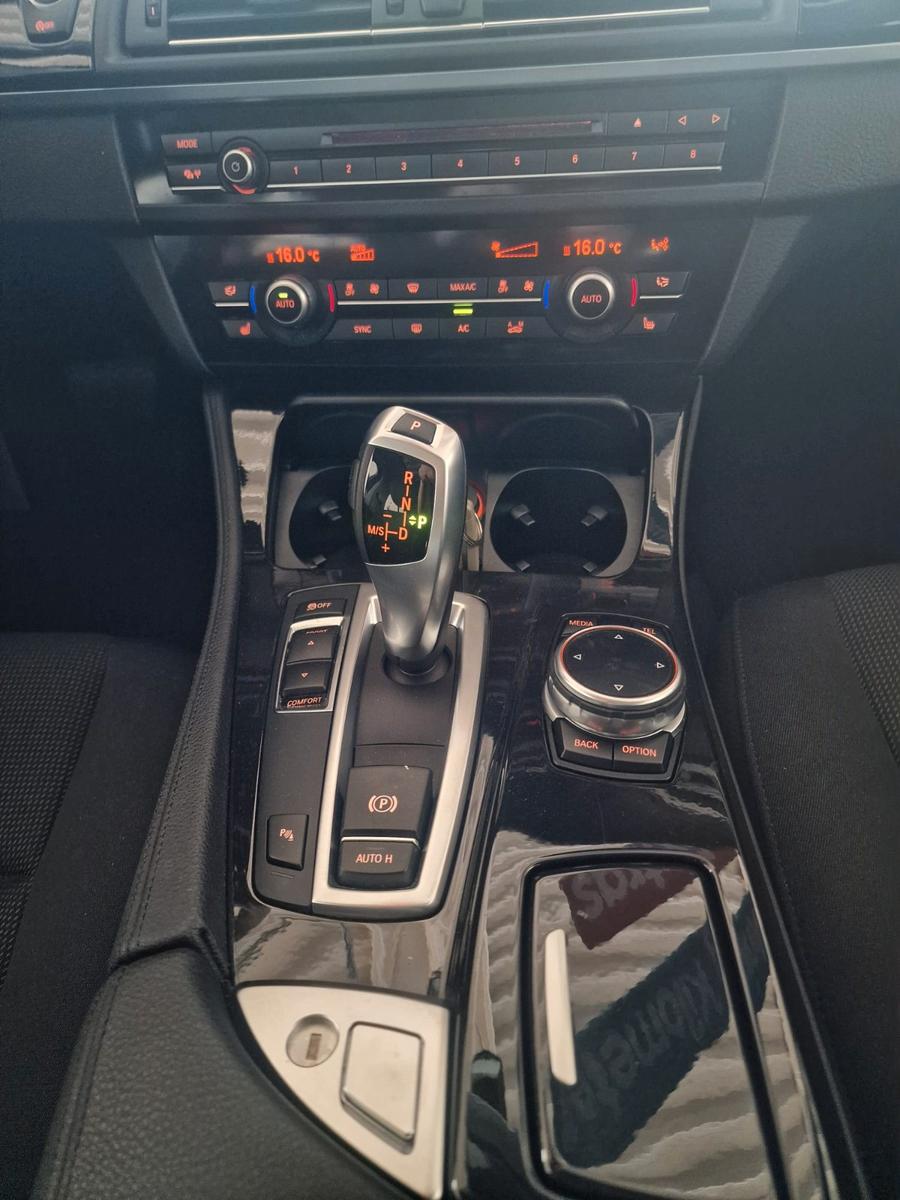 BMW 520d Limousine Automatik Top Austattung wenig Km