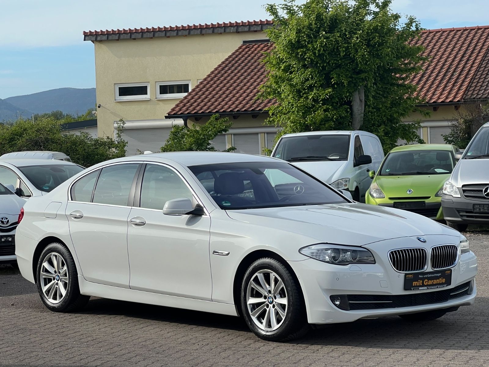 BMW 520 - 1